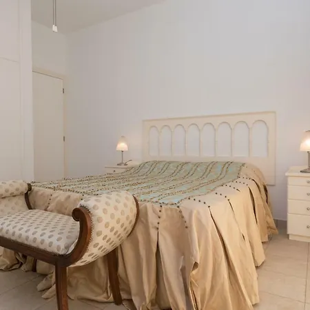 Villa Efi